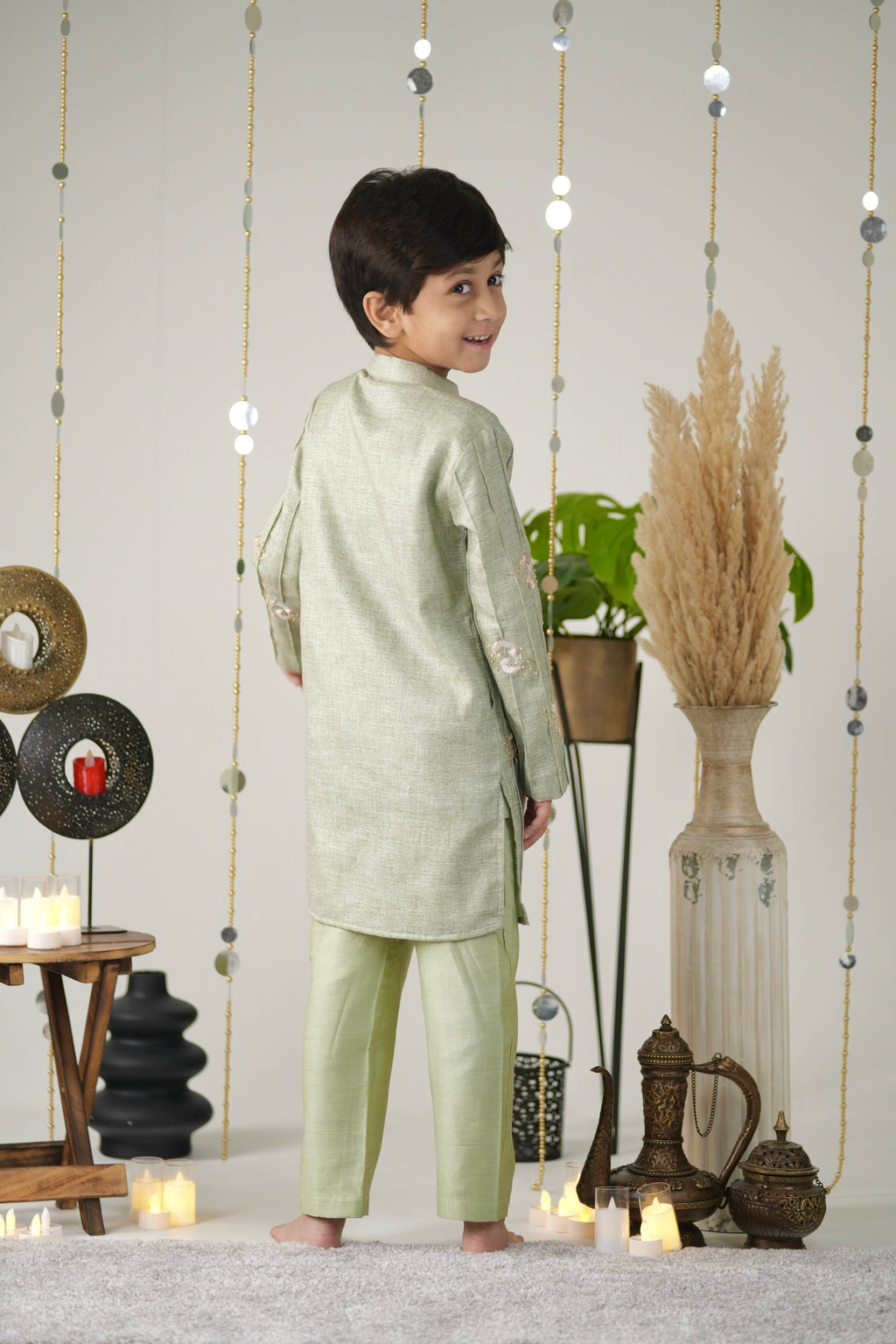 Embroidered Chand Kurta Set